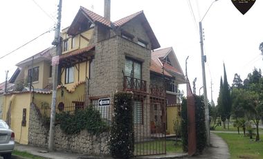 Casa de venta en Cdla. de Ingenieros. – código:16522