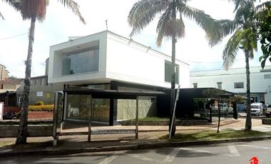 local en arriendo en parque principal. Cod A6321