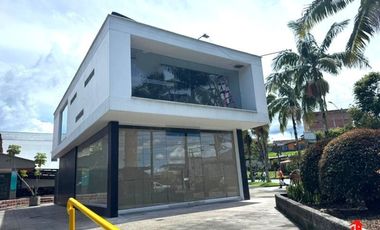 local en arriendo en parque principal. Cod A6321