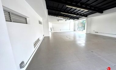 local en arriendo en parque principal. Cod A6321