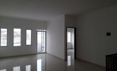 Rumah Townhouse Baru Splitlevel Setiabudi Bandung