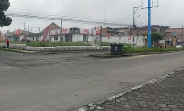 VENTA TERRENO COMERCIAL EN TULCAN