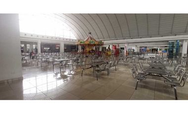 Se Alquila excelente local para Food Court. $2500