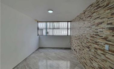 Se Vende Hermoso Apartamento Recién Remodelado C. Cerrado Con Piscina