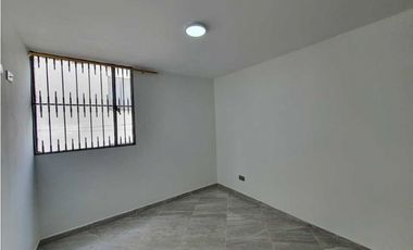 Se Vende Hermoso Apartamento Recién Remodelado C. Cerrado Con Piscina
