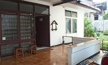 Dijual cepat rumah hitung tanah dibawah NJOP Jln, Ciputat Raya Pondok Pinang