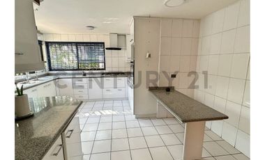 Casa en Venta, 6 dorm, San Damian, Las Condes