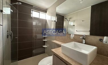 COD. 6173 - SE VENDE APARTAMENTO - BARRIO: SERRANIA DEL HATO