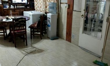 Casa 3 amb. s/lote de 10x41 mas Galpon 70 m2.