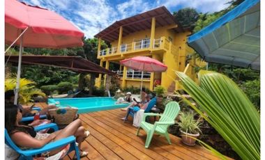 HOTEL BOUTIQUE CERRITO TROPICAL ISLA DE TABOGA 11REC 11B 970M2