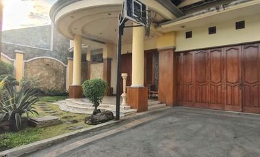 Rumah Cantik dan Strategis Sangat Luas!! Di Taman Pinang Sidoarjo