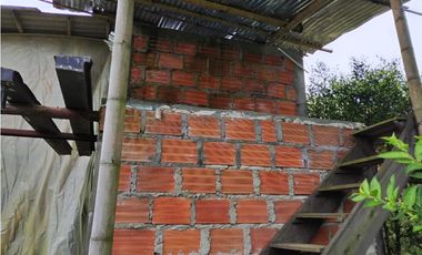 SE VENDE FINCA EN DOSQUEBRADAS EXCELENTE VISTA