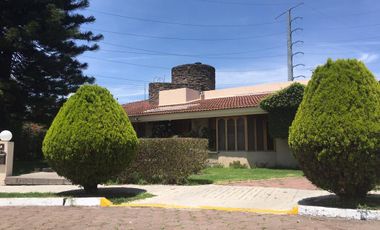 Casa en Venta en El Club de Golf El Cristo con Alberca Atlixco, Puebla