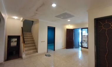 Harga bagus Rumah De Latinos BSD City