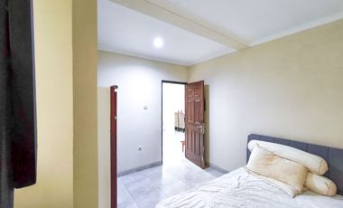 Rumah 5 Kamar Tidur 15 menit ke The Breeze BSD City Siap KPR  J-39746