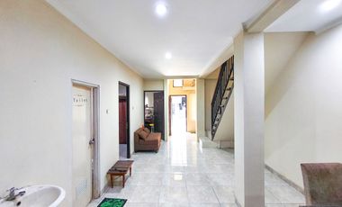 Rumah 5 Kamar Tidur 15 menit ke The Breeze BSD City Siap KPR  J-39746