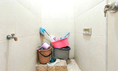 Rumah 5 Kamar Tidur 15 menit ke The Breeze BSD City Siap KPR  J-39746