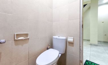 Rumah 5 Kamar Tidur 15 menit ke The Breeze BSD City Siap KPR  J-39746