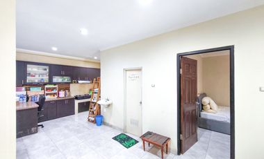 Rumah 5 Kamar Tidur 15 menit ke The Breeze BSD City Siap KPR  J-39746