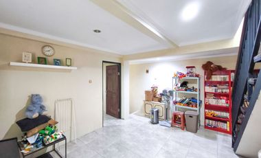 Rumah 5 Kamar Tidur 15 menit ke The Breeze BSD City Siap KPR  J-39746