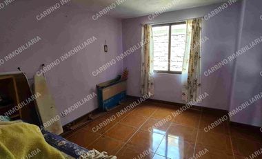 Casa tres niveles, Condominio F-22 Col. Tolotzin 1