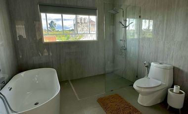 For Sale Modern Minimalist Villa in Jimbaran