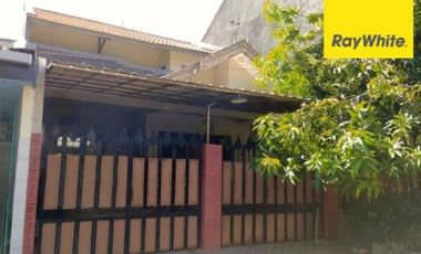 Dijual Rumah Semi Furnish Siap huni Di Griya Babatan Mukti, Surabaya