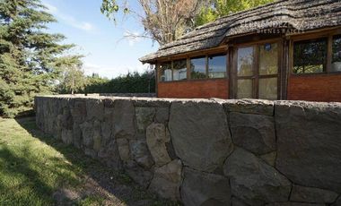 FERNANDEZ POEPPEL Vende Quinta 1,8 Ha. Coquimbito Maipu