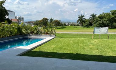ESTRENE RESIDENCIA COLINDANTE AL CAMPO DE GOLF EN PARAÍSO COUNTRY CLUB