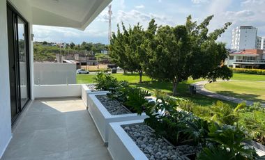 ESTRENE RESIDENCIA COLINDANTE AL CAMPO DE GOLF EN PARAÍSO COUNTRY CLUB