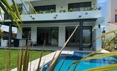 ESTRENE RESIDENCIA COLINDANTE AL CAMPO DE GOLF EN PARAÍSO COUNTRY CLUB