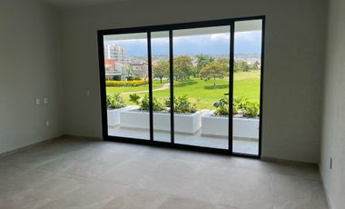 ESTRENE RESIDENCIA COLINDANTE AL CAMPO DE GOLF EN PARAÍSO COUNTRY CLUB