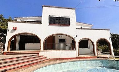 Casa en venta en Nepantla de Sor Juana Inés, Tepetlixpa, Edo. Méx.