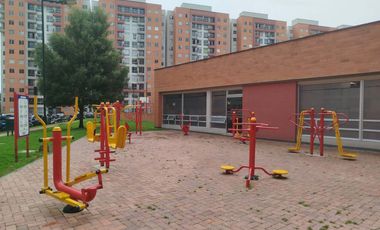 apartamento en arriendo en madrid la prosperidad. Cod A125679