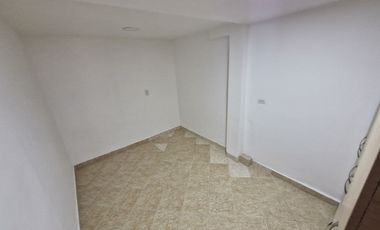 casa en arriendo en prados de sabaneta. Cod A513141