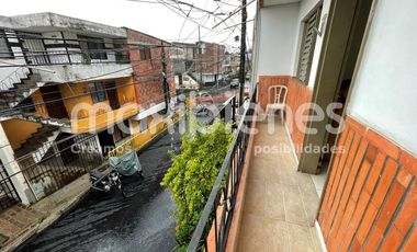apartamento en venta en manrique central 1. Cod V66998