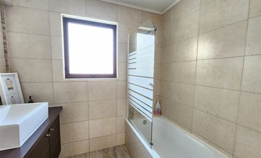 Casa en venta Condominio cerrado en Nogales, Machalí