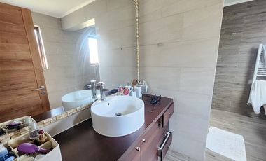 Casa en venta Condominio cerrado en Nogales, Machalí