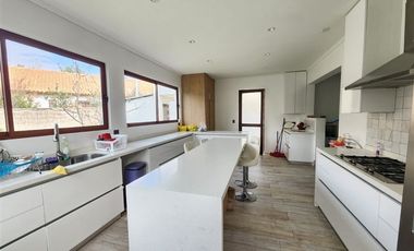 Casa en venta Condominio cerrado en Nogales, Machalí