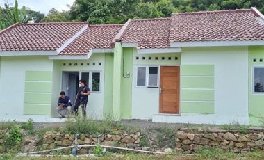 SALE, RUMAH SPEK BAGUS HARGA MURAH DEKAT KOTA JOGJA BISA DP 0%