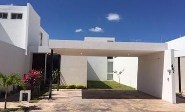 Casa en venta en Mérida, Privada Campocielo Temozón