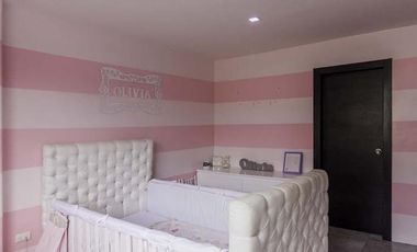 VENTA DE AMPLIA CASA EN SAMBORONDON