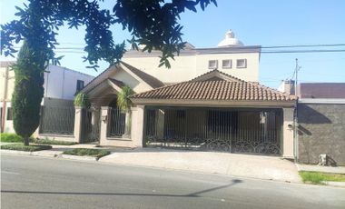 Casa en Venta Colonia Anáhuac en San Nicolás (16.8)