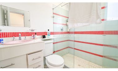 Venta de Casa en El Poblado Loma del Tesoro