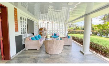 Venta de Casa en El Poblado Loma del Tesoro