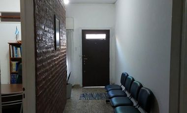 IMPECABLE PH 4 AMBIENTES AL FRENTE