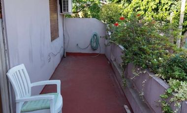 IMPECABLE PH 4 AMBIENTES AL FRENTE