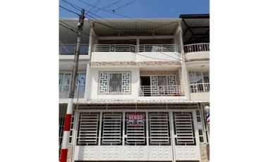 Se vende casa bifamiliar 2 pisos más terraza Barrio Mariacano Palmira