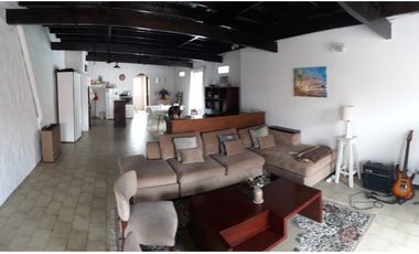 Chalet 4amb + parque c/ pileta + departamento/ Zona Caisamar