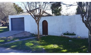 Chalet 4amb + parque c/ pileta + departamento/ Zona Caisamar